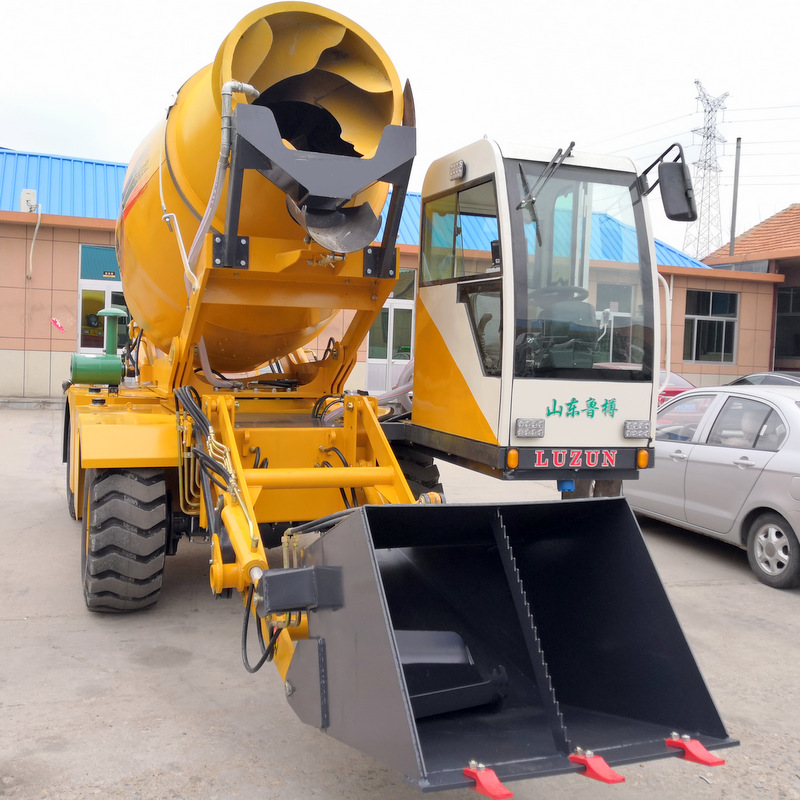 self-loading-concrete-mixer-for-sale-in-china.jpg