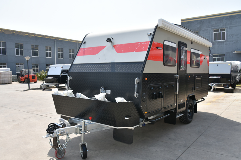 off-road-caravan-lz21