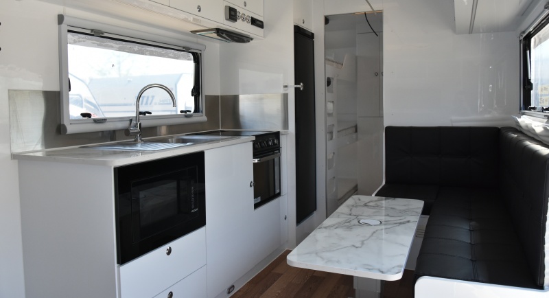 LZ21 Off Road Caravan Features.jpg LZ21 Off Road Caravan Features.jpg