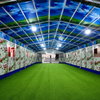 Outdoor Restaurant Tent